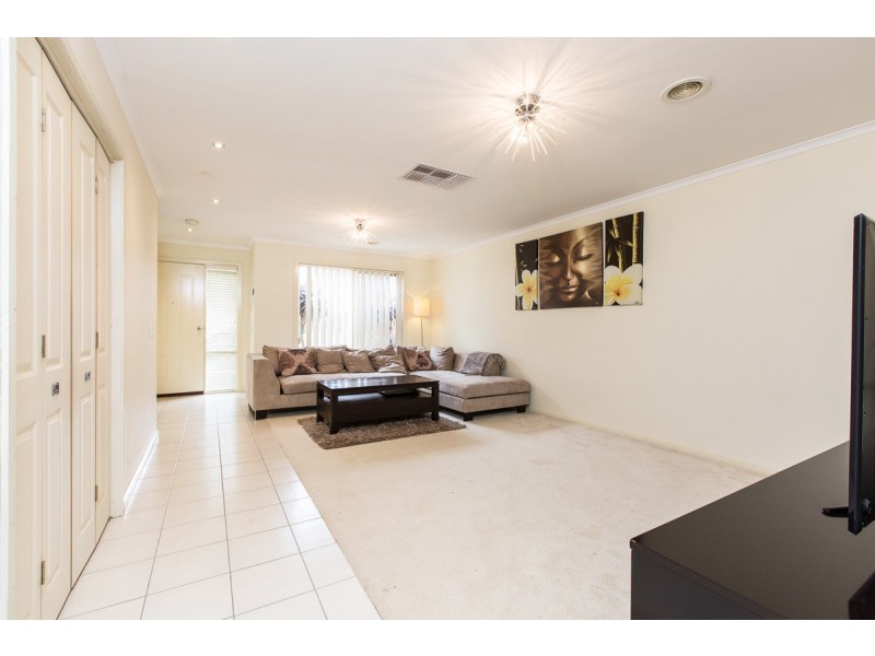 20 Henning Avenue, Lynbrook VIC 3975