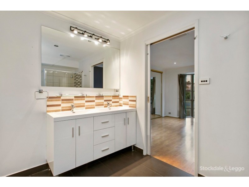 6 Constance Court, Narre Warren VIC 3805