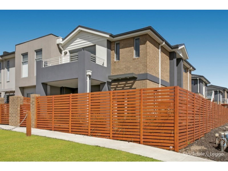 1 Belfort Lane, Cranbourne VIC 3977