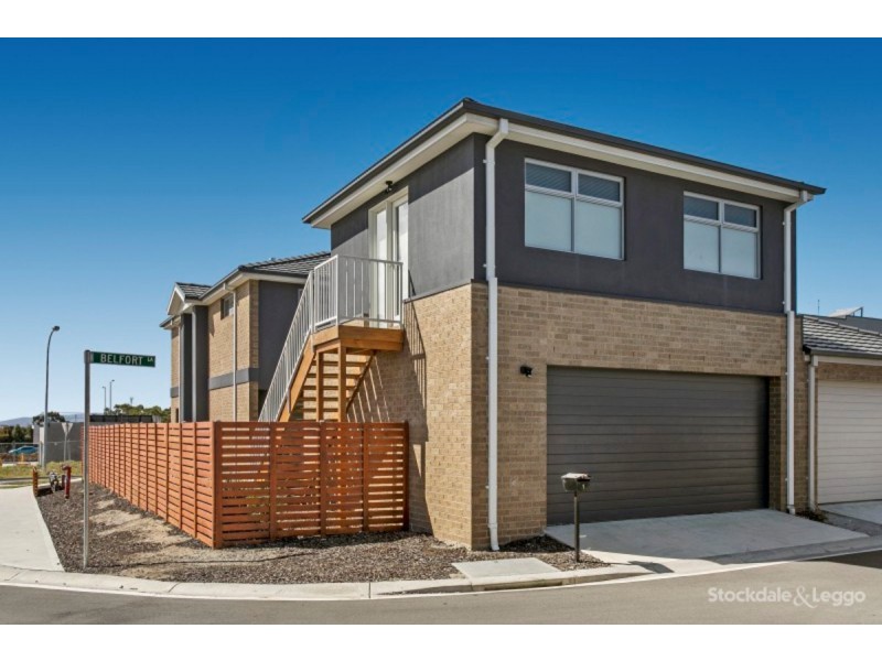 1 Belfort Lane, Cranbourne VIC 3977