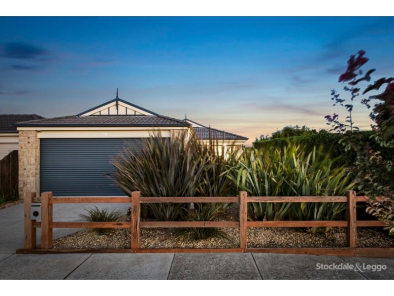 34 Filmer Crescent, Narre Warren South VIC 3805