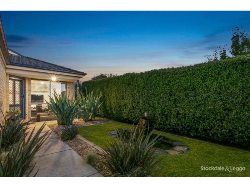 34 Filmer Crescent, Narre Warren South VIC 3805