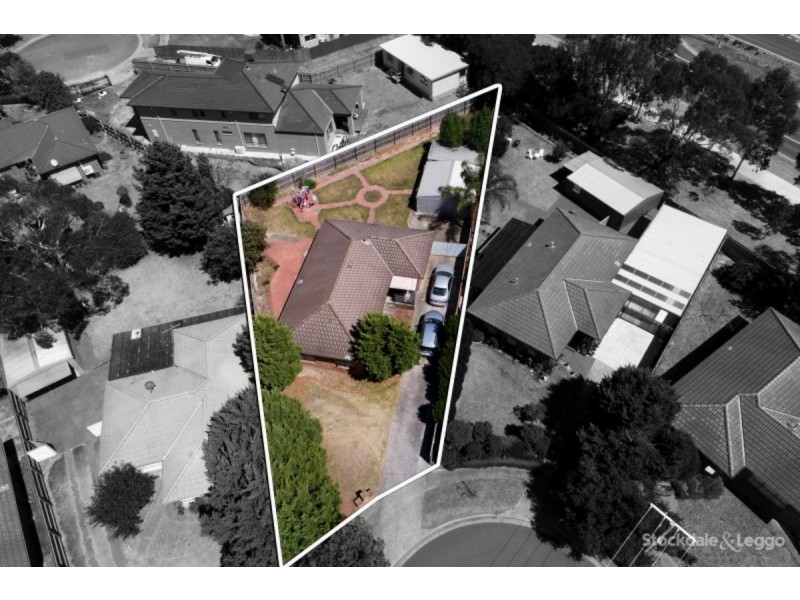 18 Kylie Court, Hampton Park VIC 3976