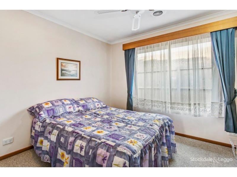 16 Ireland Avenue, Narre Warren VIC 3805