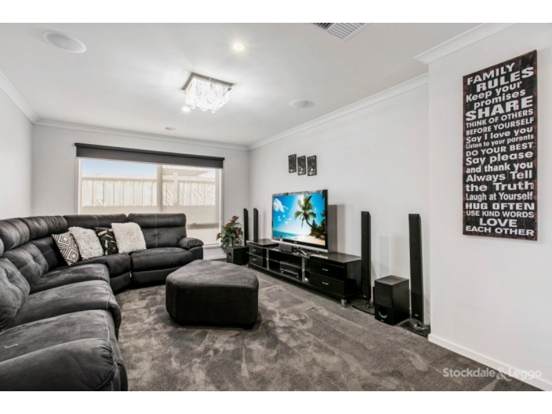 91 Bimberry Circuit, Clyde VIC 3978