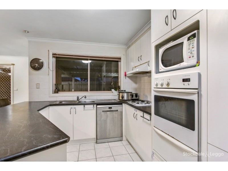 10 Angel Close, Narre Warren South VIC 3805