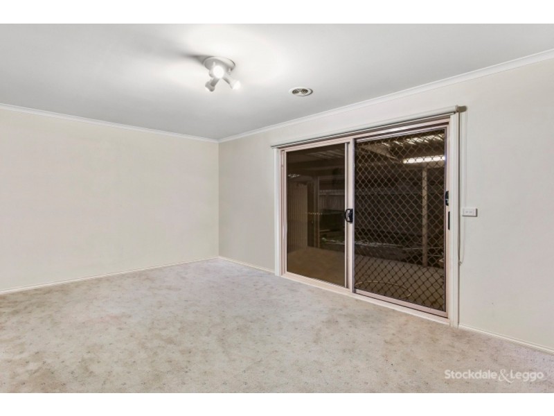 10 Angel Close, Narre Warren South VIC 3805