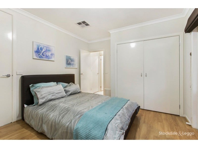 9 Haverbrack Drive, Berwick VIC 3806
