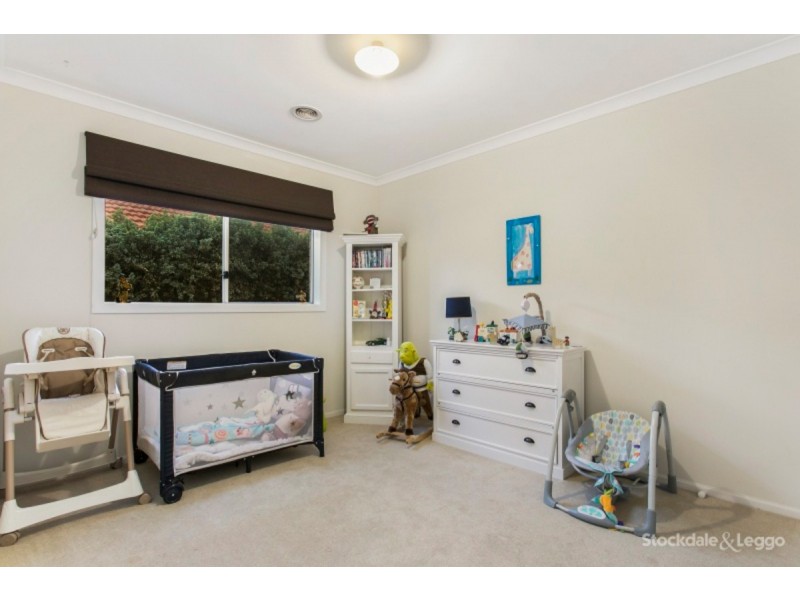 9 Haverbrack Drive, Berwick VIC 3806