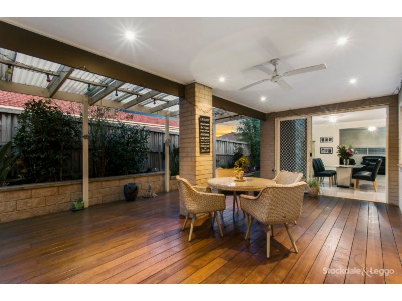 9 Haverbrack Drive, Berwick VIC 3806