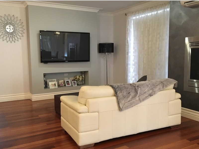 20 BUSHLARK Court, Berwick VIC 3806