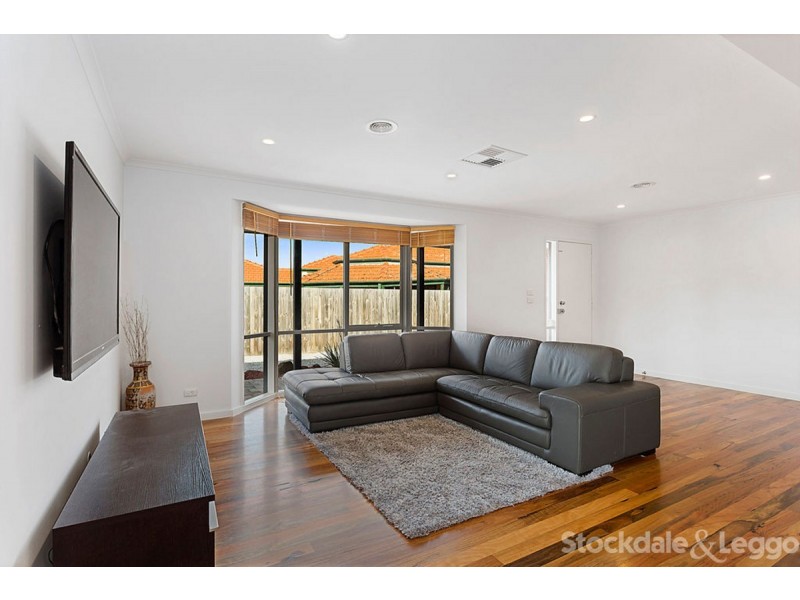 3 Debanne Court, Narre Warren VIC 3805