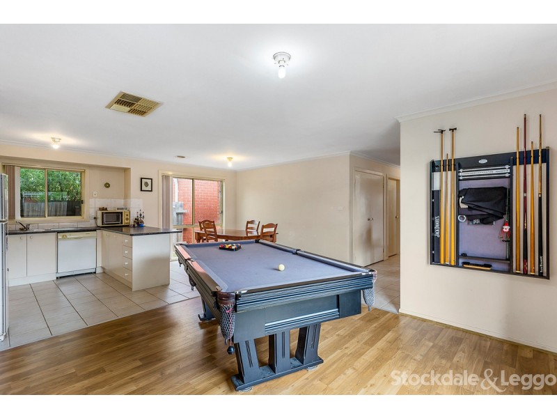 9 Cashel Court, Berwick VIC 3806