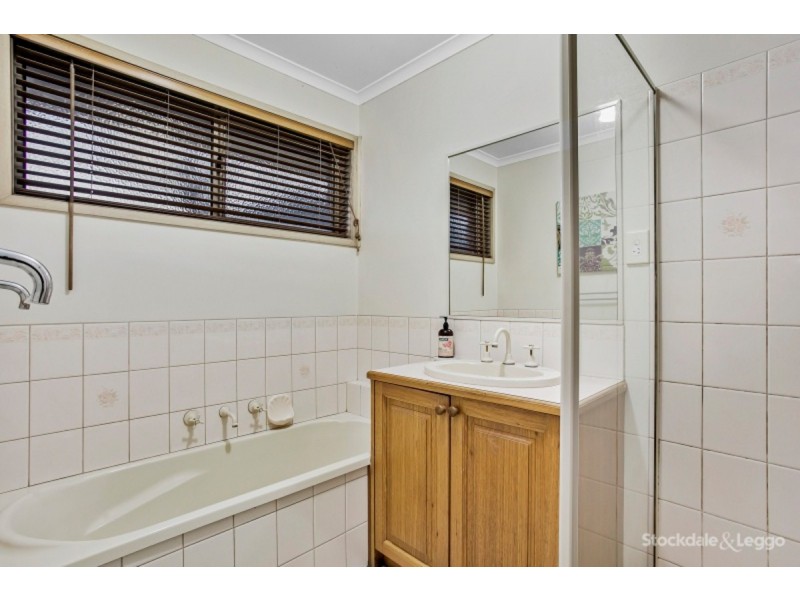 11 Jessie Street, Cranbourne North VIC 3977