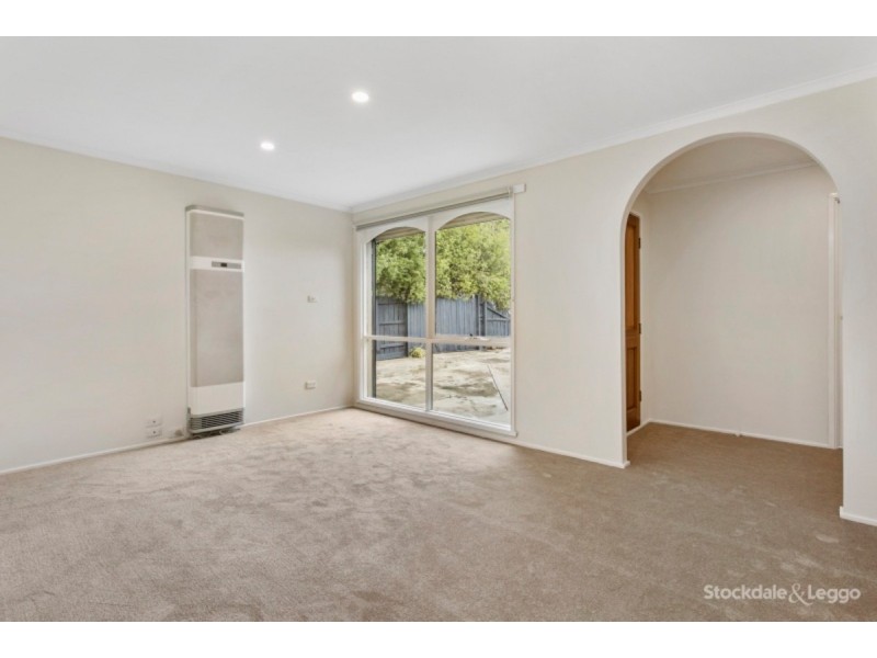 13 St James Court, Narre Warren VIC 3805
