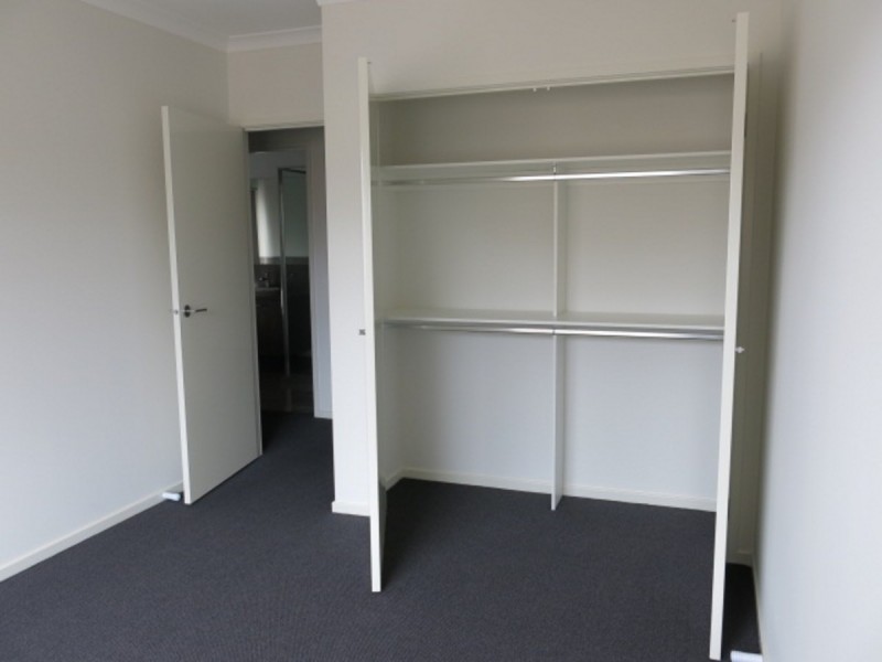 55 Castillo Avenue, Clyde North VIC 3978