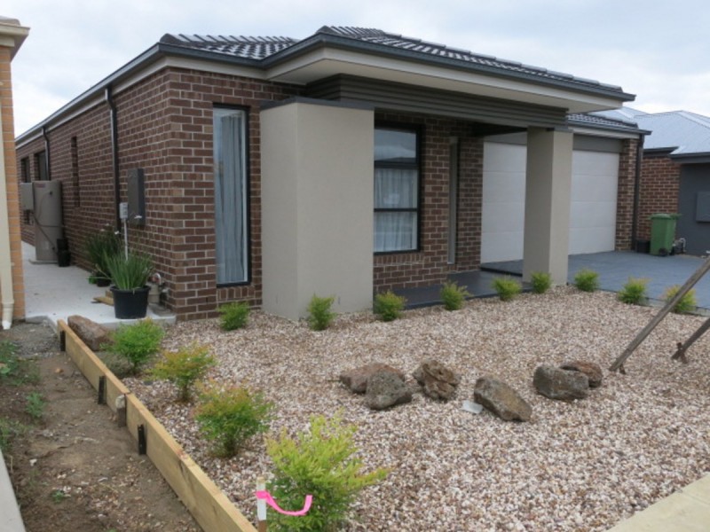 55 Castillo Avenue, Clyde North VIC 3978