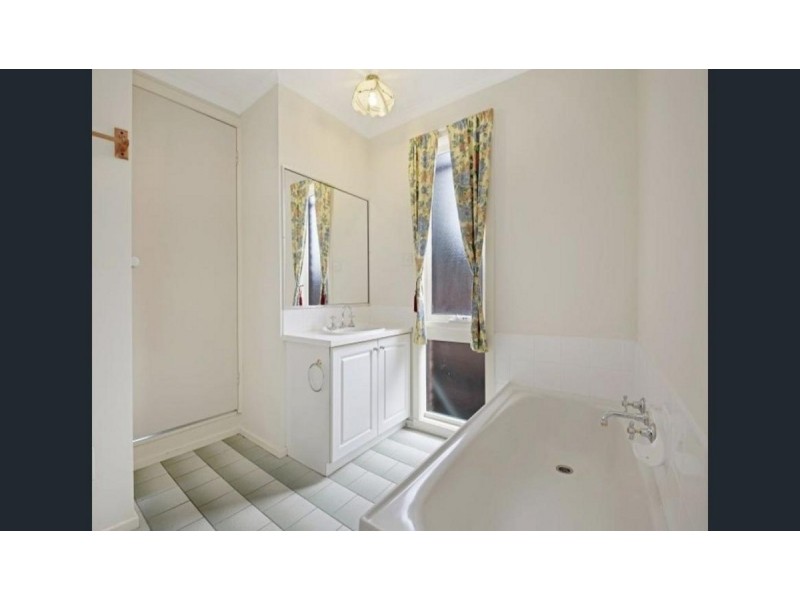 28 Victoria Road, Narre Warren VIC 3805