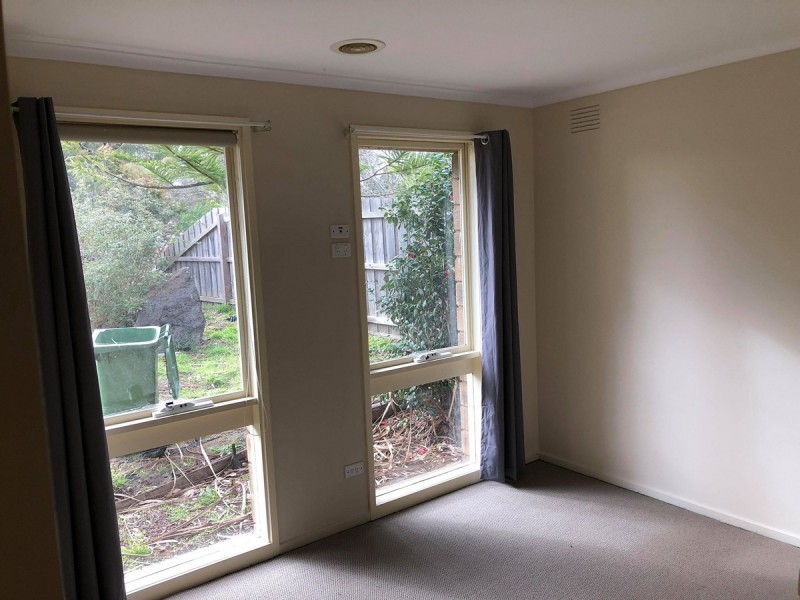 12 Earlston Square, Berwick VIC 3806