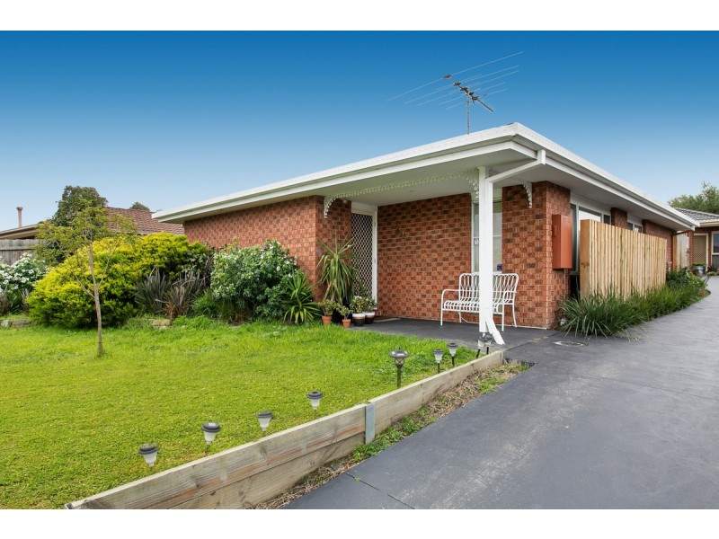 1/24 Amber Crescent, Narre Warren VIC 3805