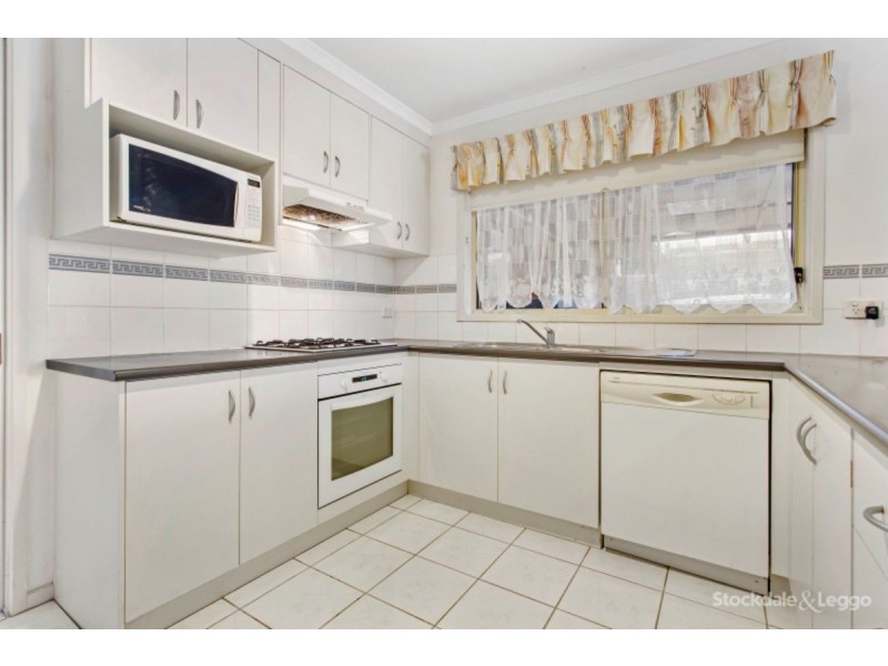 17 Breamlea Way, Cranbourne West VIC 3977