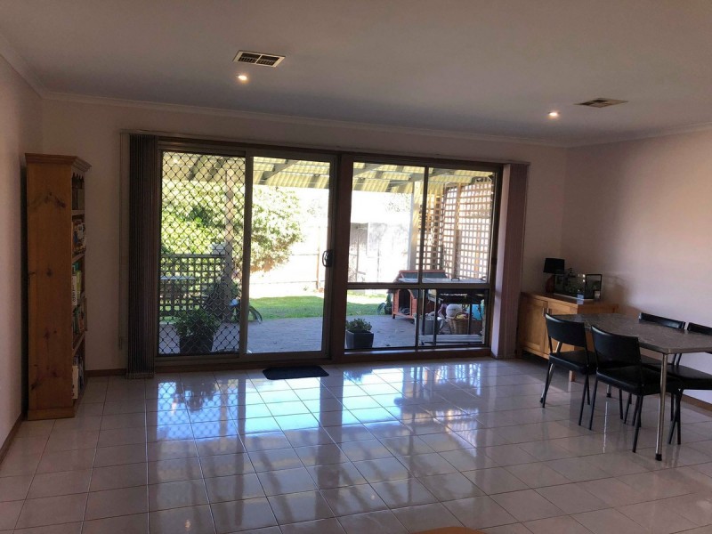 36 Ravensthorpe Crescent, Narre Warren VIC 3805