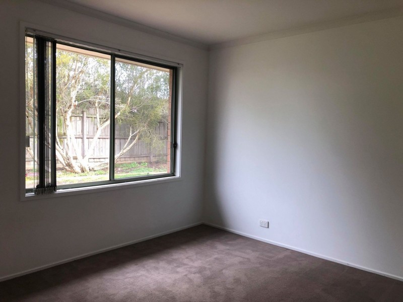 73 Harold Keys Drive, Narre Warren South VIC 3805