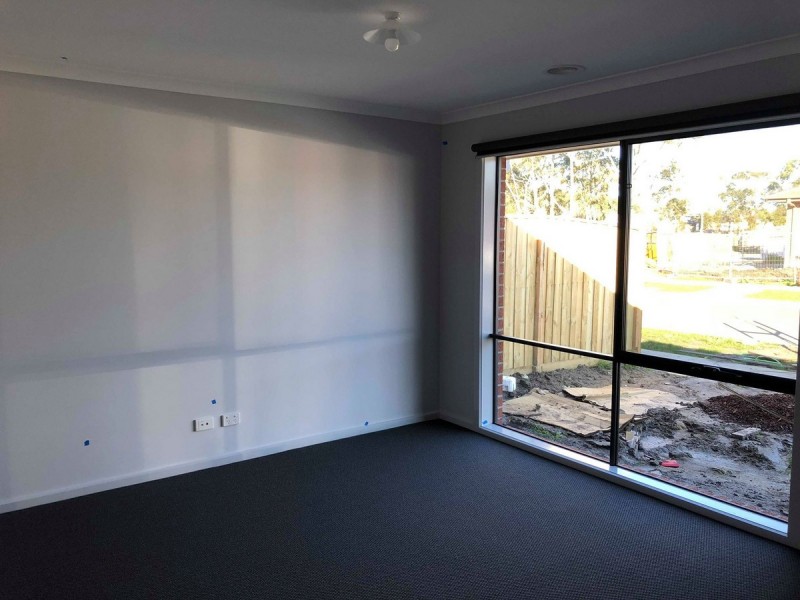 32 Dodson Road, Officer VIC 3809