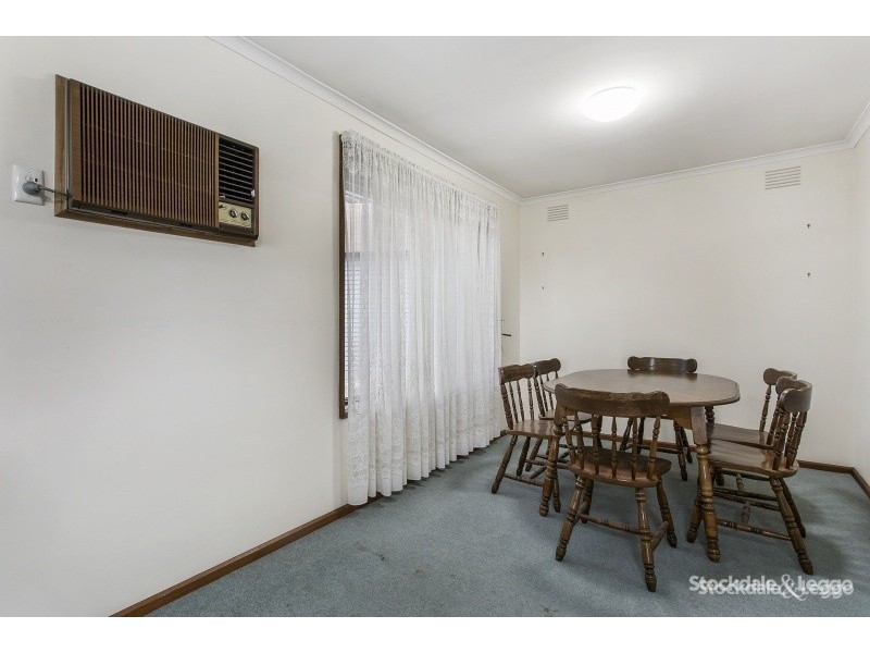 8 Oakwood Court, Narre Warren VIC 3805