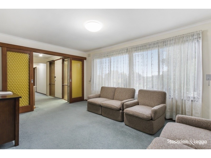 8 Oakwood Court, Narre Warren VIC 3805