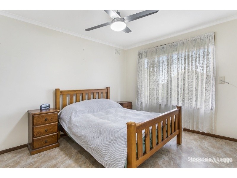 8 Oakwood Court, Narre Warren VIC 3805