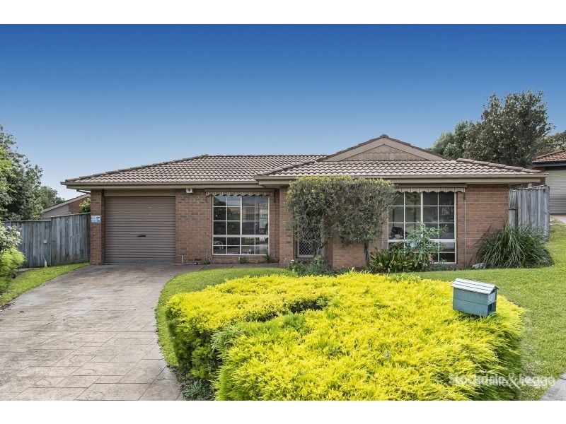 5 Waverley Close, Narre Warren VIC 3805