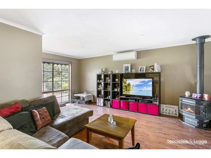 5 Waverley Close, Narre Warren VIC 3805