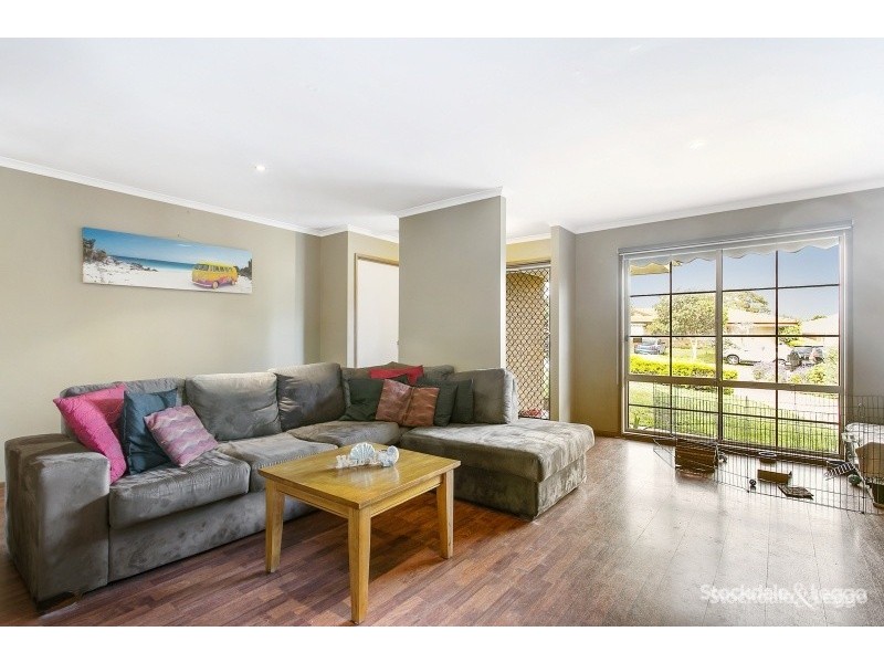 5 Waverley Close, Narre Warren VIC 3805