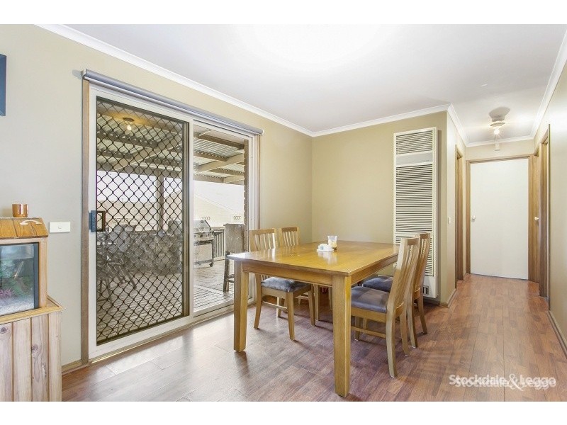 5 Waverley Close, Narre Warren VIC 3805