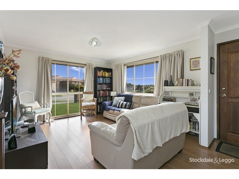 1/12 Madison Avenue, Narre Warren VIC 3805