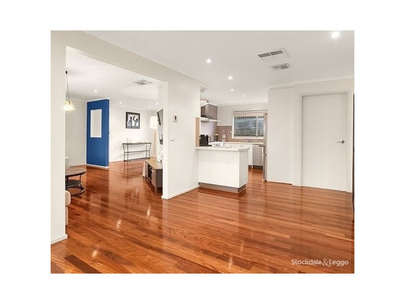 26 Godwin Avenue, Narre Warren VIC 3805