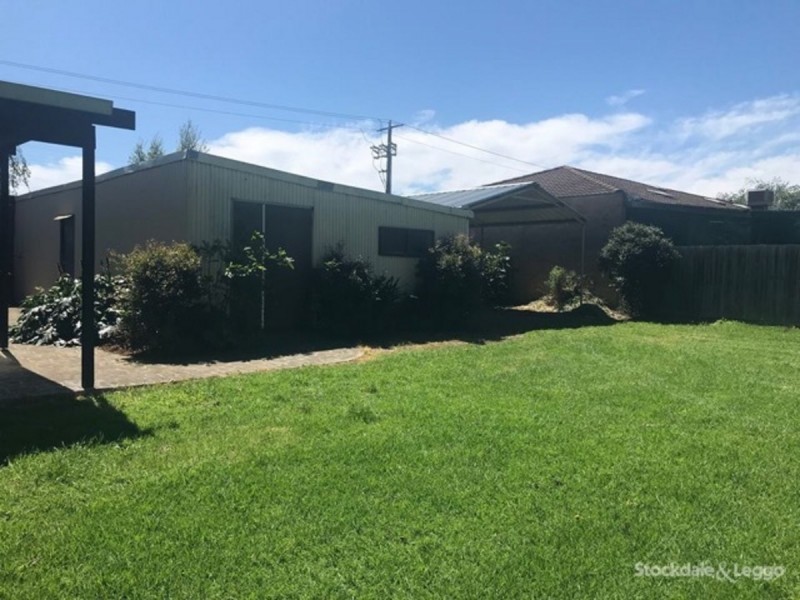 14 Huon Park Drive, Cranbourne North VIC 3977