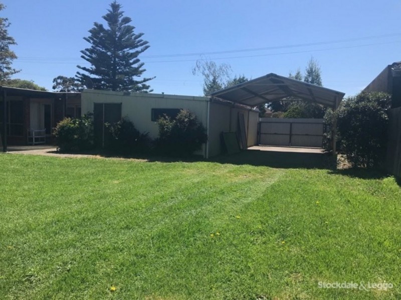 14 Huon Park Drive, Cranbourne North VIC 3977