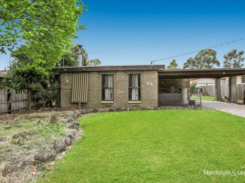 54 Meadow Wood Walk, Narre Warren VIC 3805