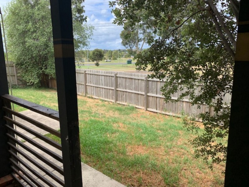 8 Raphael Street, Hallam VIC 3803