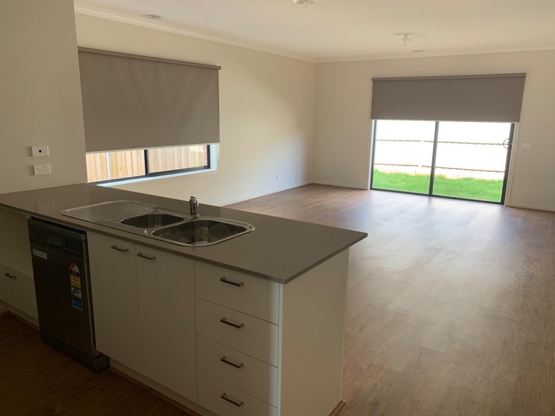 23 Nolan Crescent, Officer VIC 3809