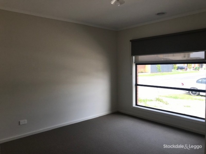 23 Nolan Crescent, Officer VIC 3809