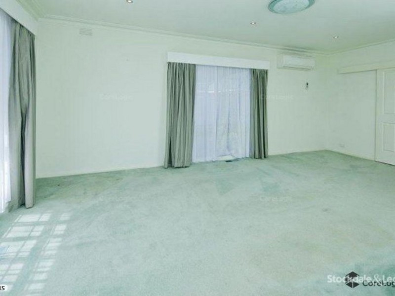 4 Rebecca Mac Court, Hallam VIC 3803