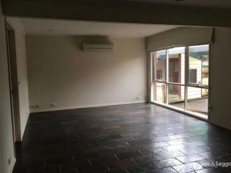 19 Wimmera Court, Berwick VIC 3806