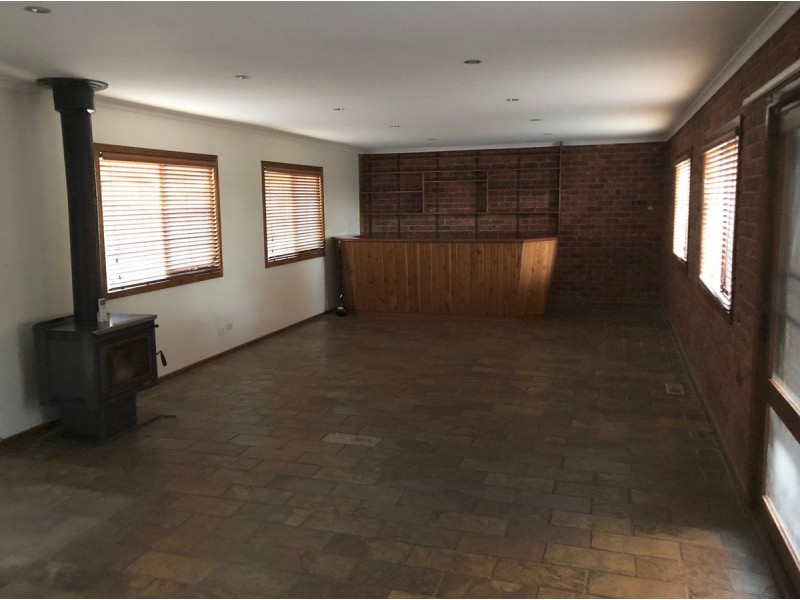 33 Darling Way, Narre Warren VIC 3805