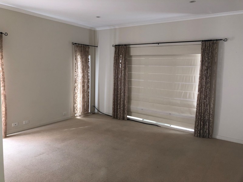 39 Golden Grove Drive, Narre Warren South VIC 3805
