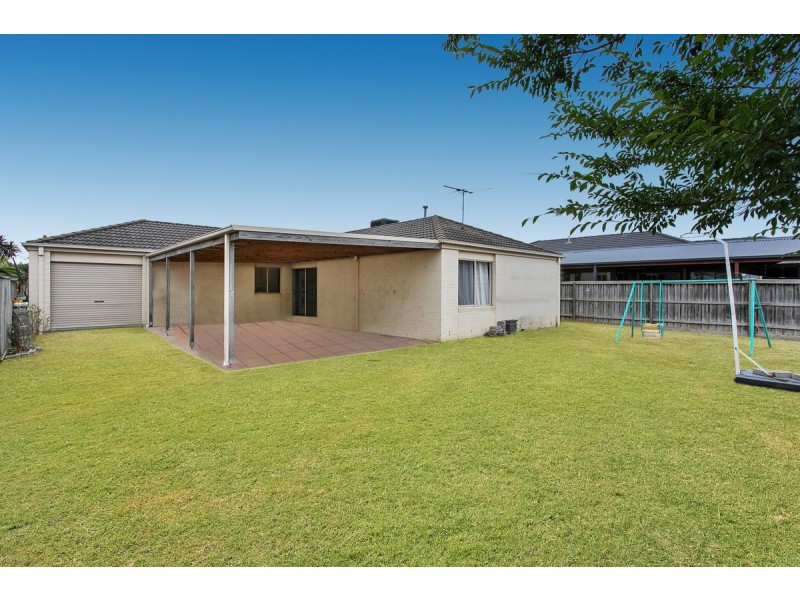 7 Falmouth Road, Narre Warren South VIC 3805