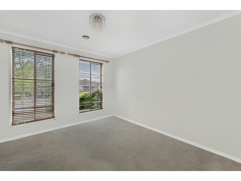 7 Falmouth Road, Narre Warren South VIC 3805