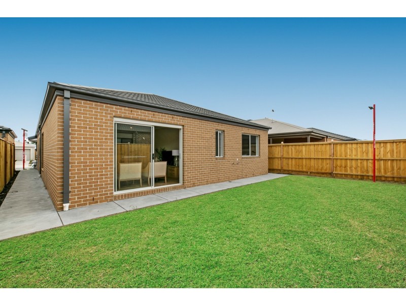 11 Avatar Way, Officer VIC 3809